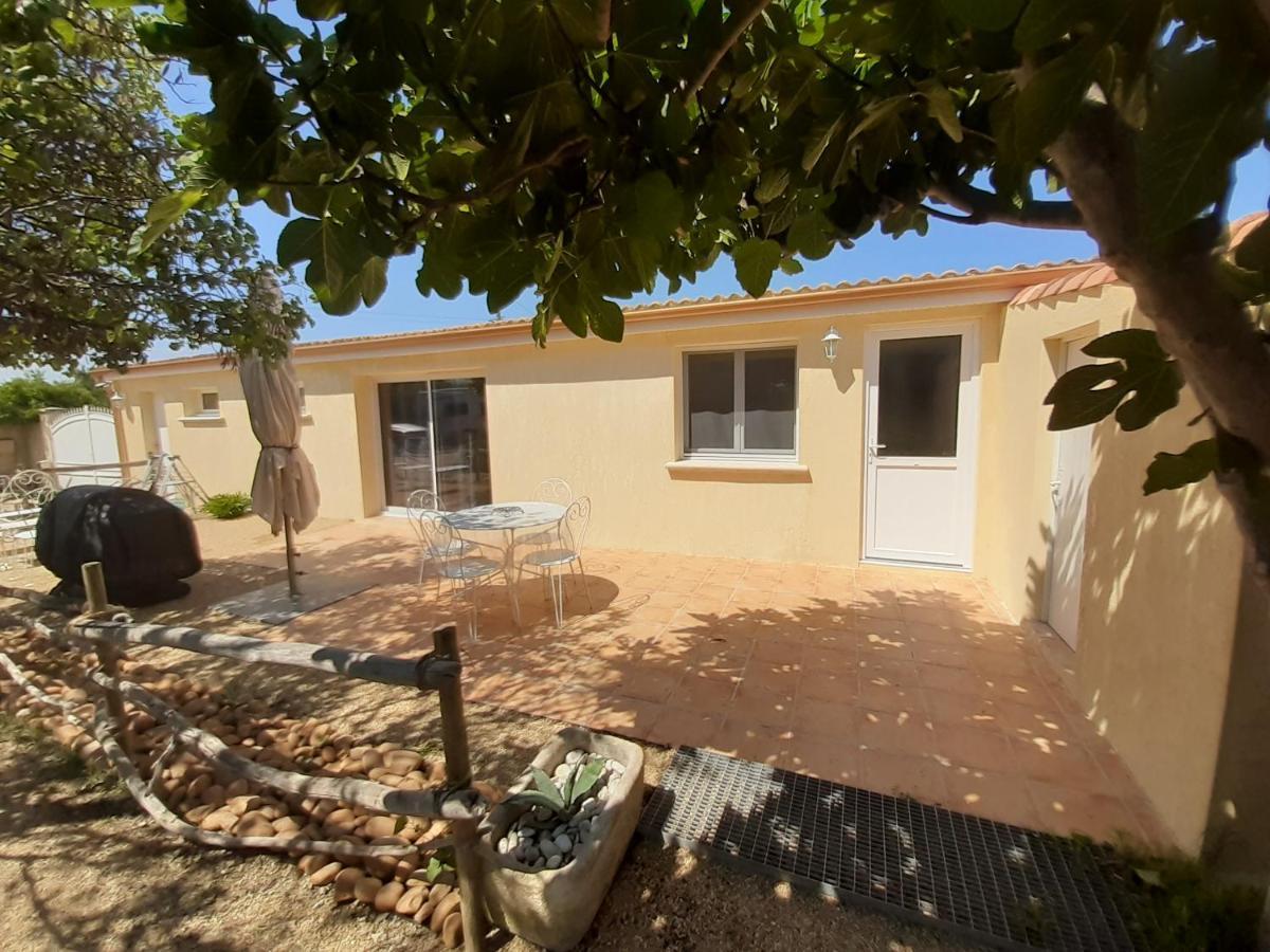 Petite Maison De Campagne Gardoise Theziers Экстерьер фото